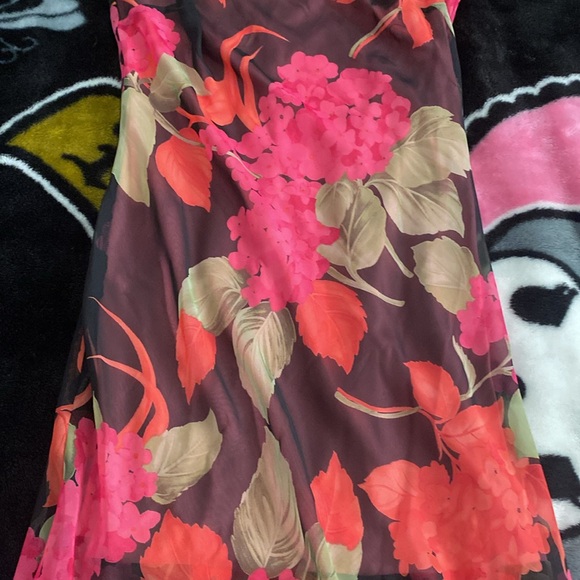 Stunning Y2K Dani max dress - Picture 3 of 11